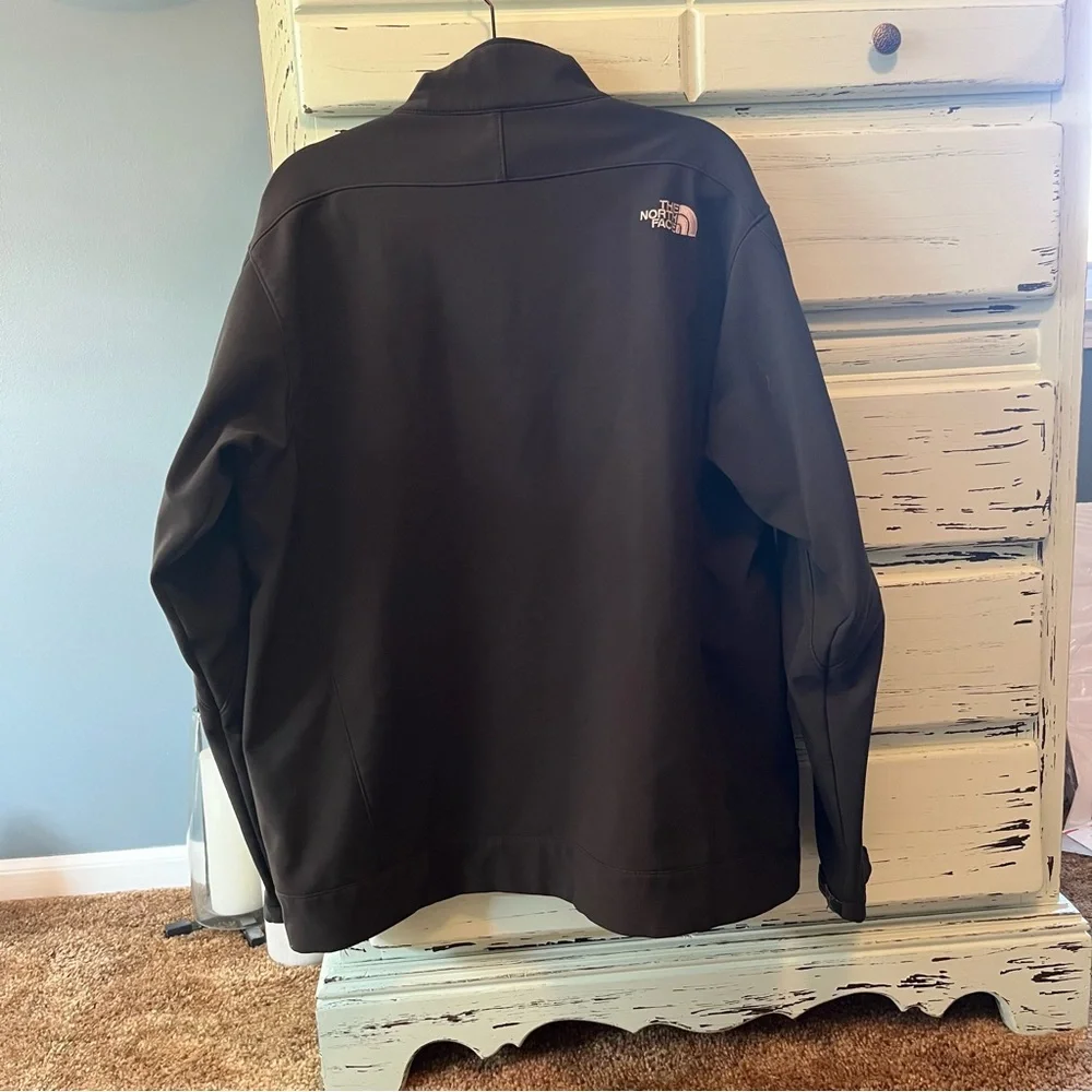 The North Face Men's TNF Apex Black Jacket. Size XL. - Picture 5 of 8